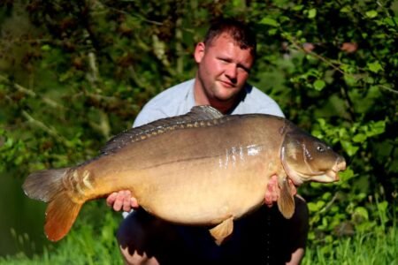 Near Gatten Carp Fishery Shropshire
